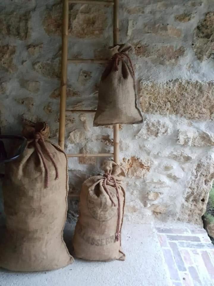 Lpc Dordogne Holidays - Le Petit Coin Lussas-et-Nontronneau 外观 照片