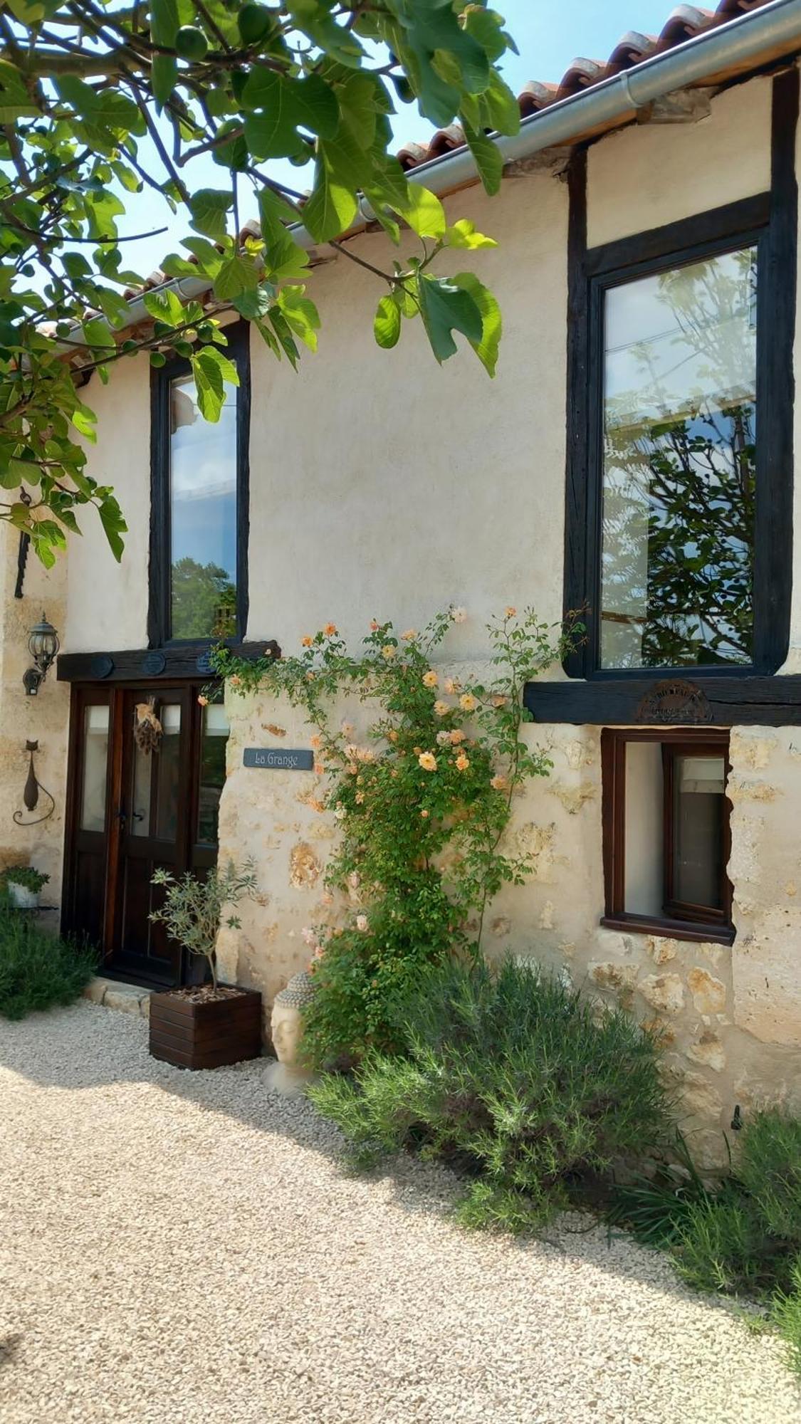Lpc Dordogne Holidays - Le Petit Coin Lussas-et-Nontronneau 外观 照片