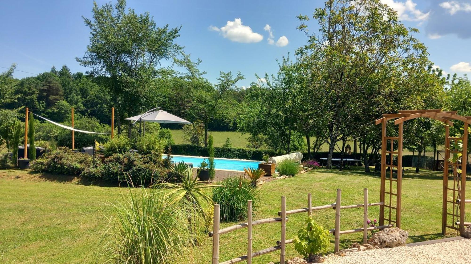 Lpc Dordogne Holidays - Le Petit Coin Lussas-et-Nontronneau 外观 照片